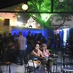 Ξενοδοχείο Flora Soğucak