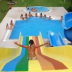 Flora Ξενοδοχείο Soğucak