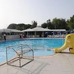 Ξενοδοχείο Flora Soğucak