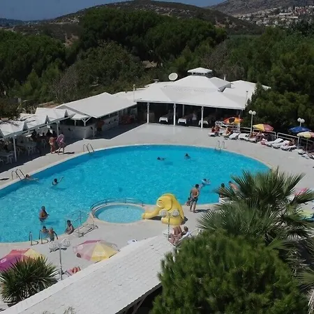 Flora Ξενοδοχείο 3*