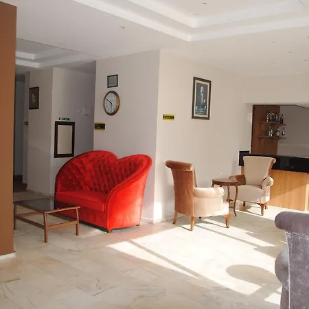 Hotel Flora Soğucak