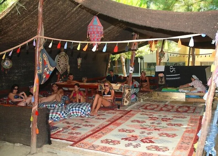 Ξενοδοχείο Flora Soğucak